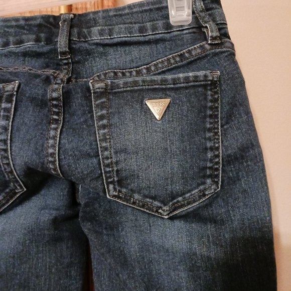Guess Curvy Sophia dark Wash Skinny Jeans  Size 23 - Picture 4 of 15